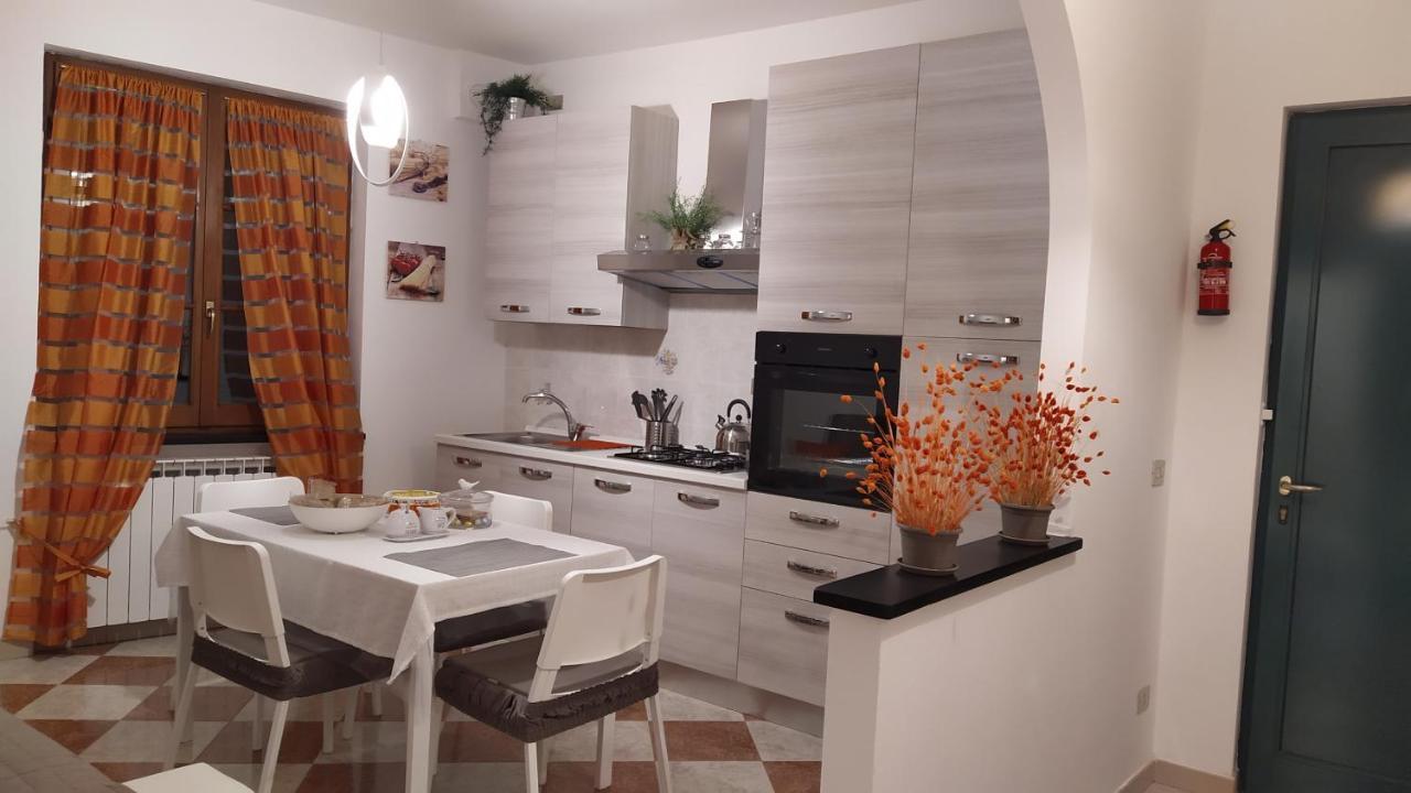 Ferienwohnung La Casa Dell'Arco Carasco Exterior foto