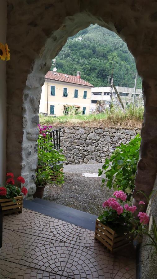 Ferienwohnung La Casa Dell'Arco Carasco Exterior foto